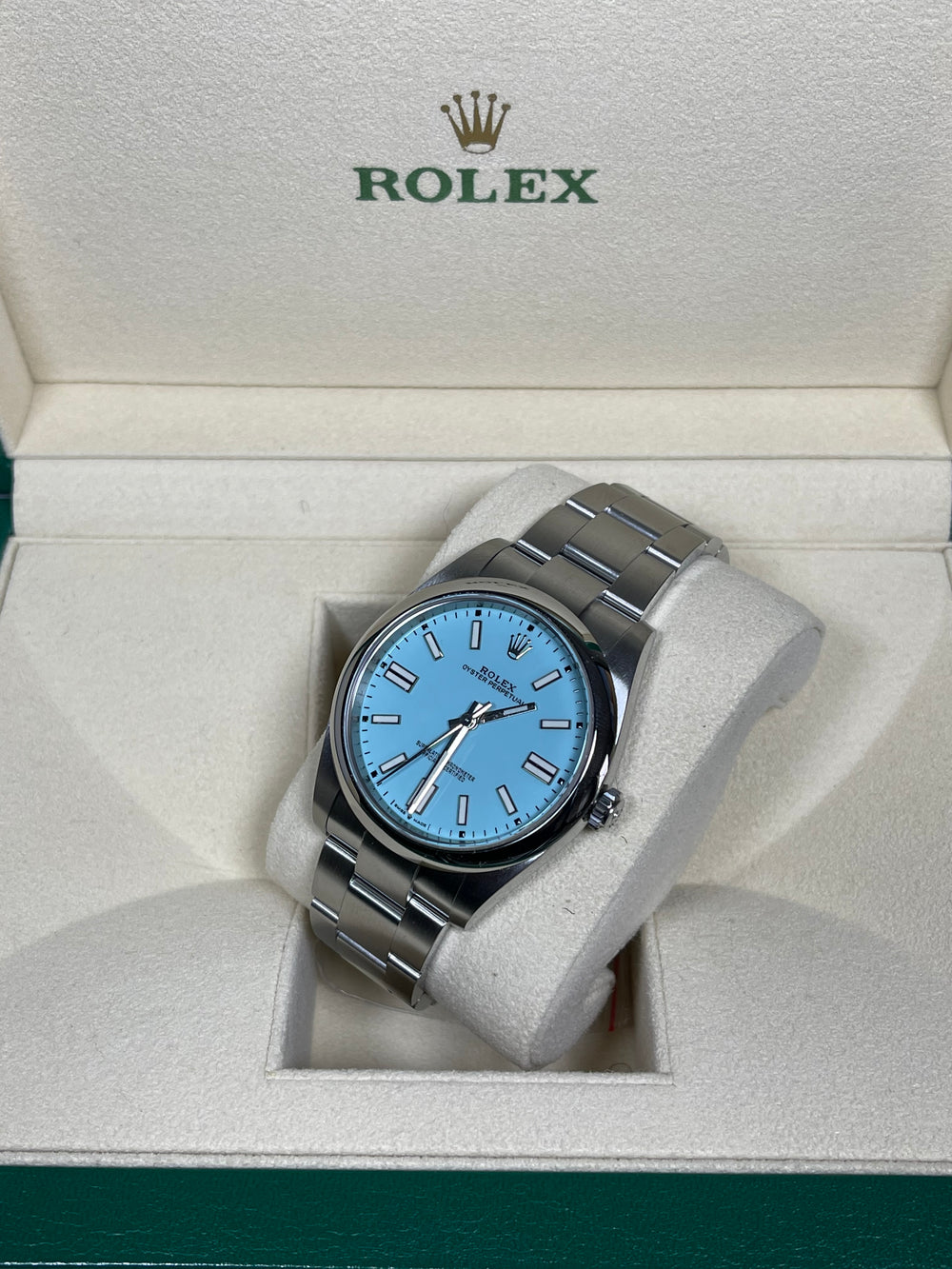 Rolex Oyster Perpetual 41mm 124300 Oystersteel Turquoise Blue Dial