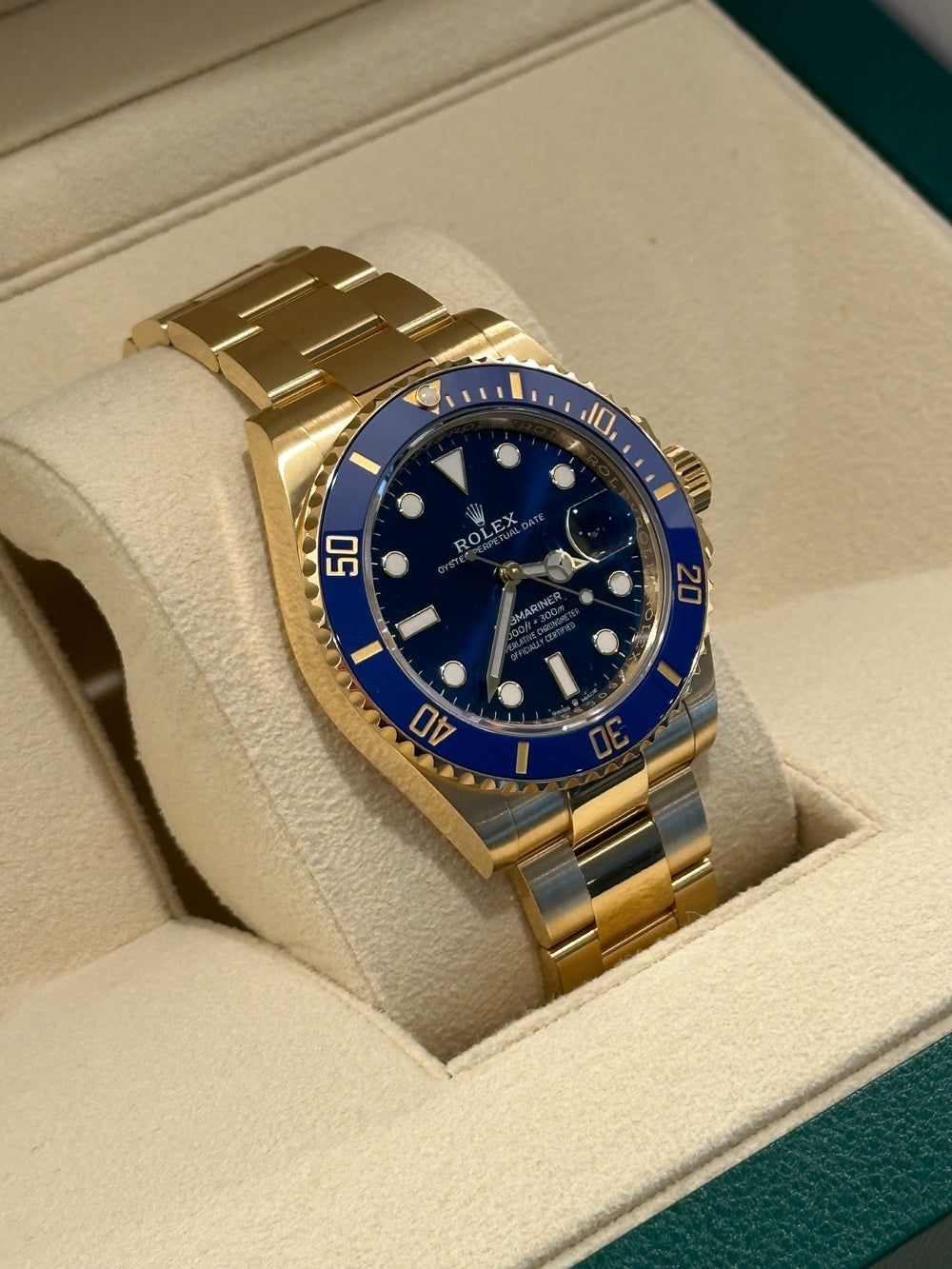 Rolex Submariner Date 41mm 126618LB Yellow Gold Oyster Royal Blue Dial